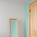 部屋ごとに添える色とりどりの壁の写真 部屋05