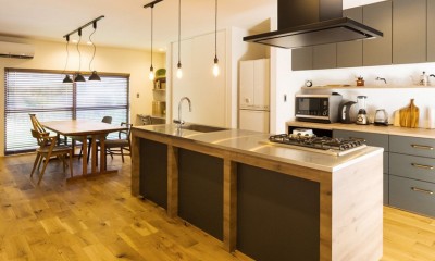 Legrand - アイランドキッチンを中心にぐるり。コンパクトな動線で家事効率UP！
