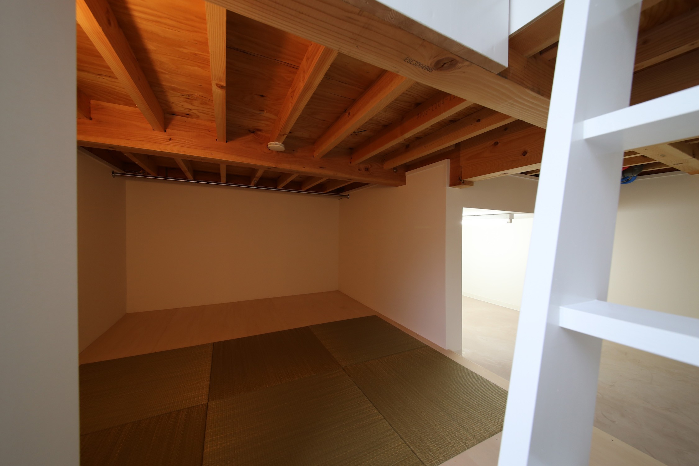 収納事例：床下収納（建もの探訪で放送　ピアノ室のある狭小住宅・スキップフロアを生かしたOUCHI-29）
