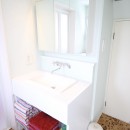 オーダーメイドで自分たちらしい暮らしを実現！湘南の明るい住まい♪の写真 洗面室