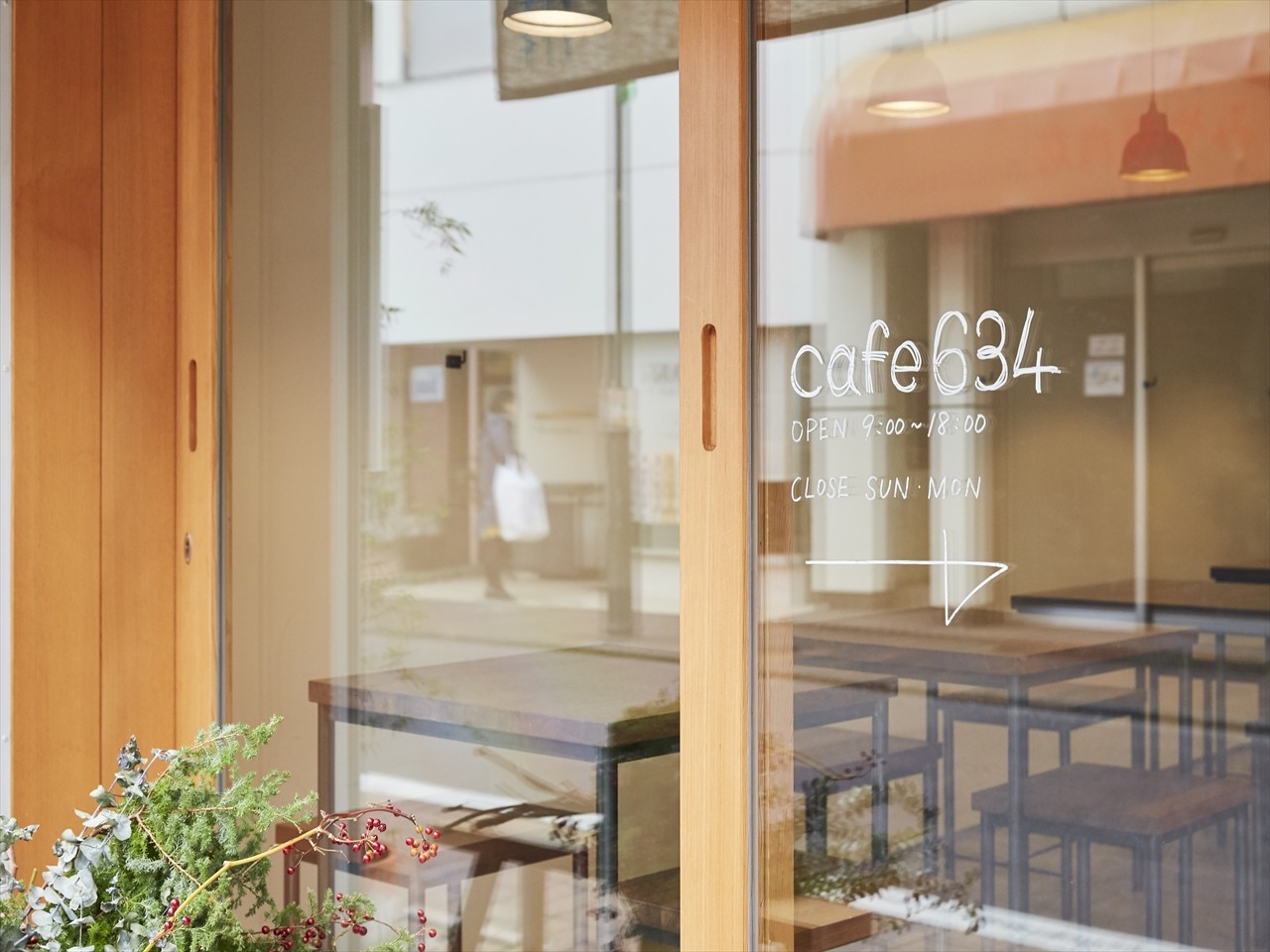 Cafe634洗足池店 エントランス Cafe634洗足池店 外観事例 Suvaco スバコ