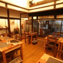 【茨木市 店舗】築80年の古民家を居心地良いカフェにリノベーションの写真 店内 客席