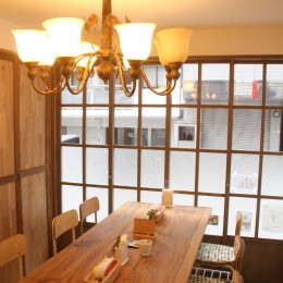 【大阪市 店舗】女性オーナーの雰囲気いっぱいのカフェ (店内)