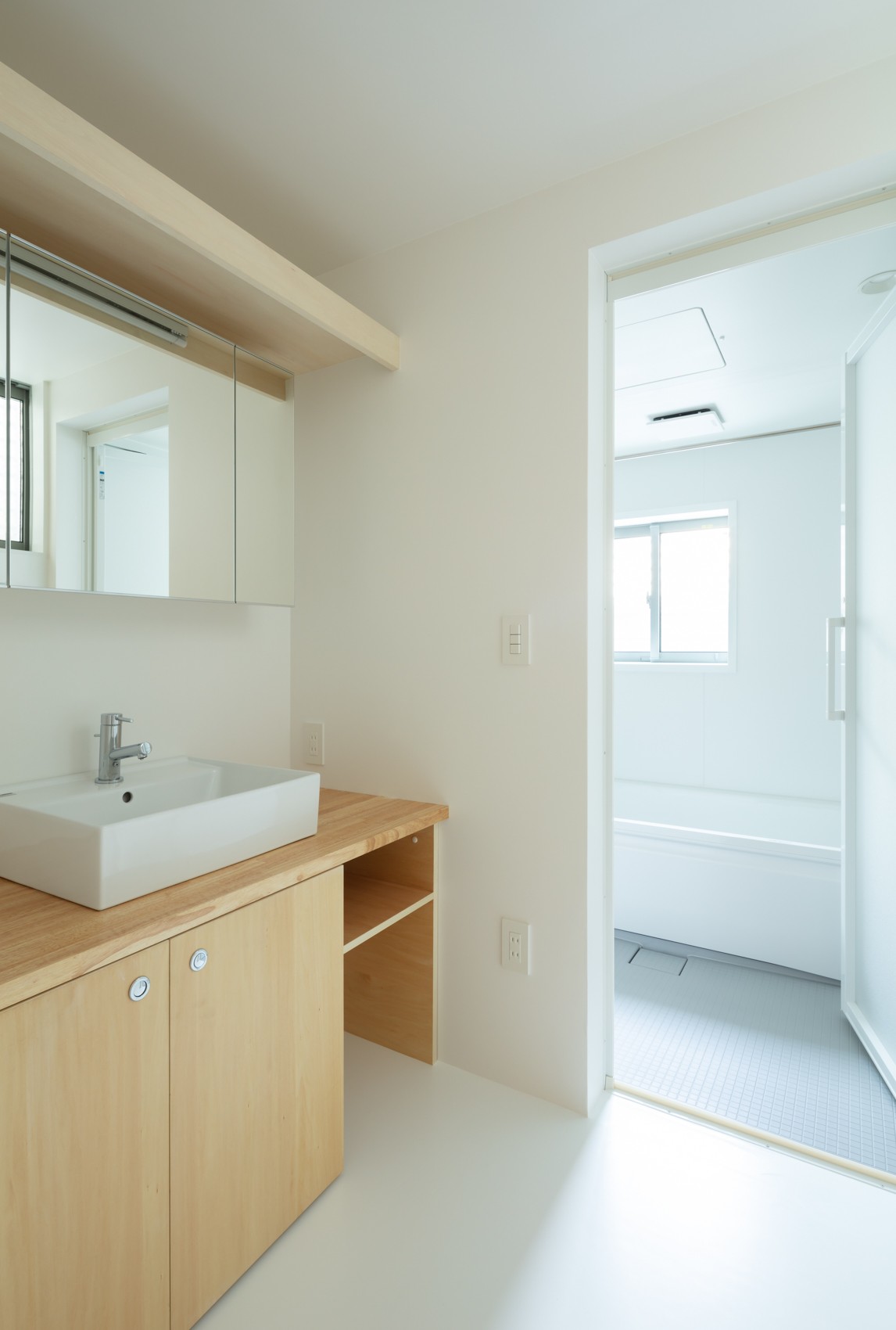バス/トイレ事例：1階 洗面室（長居東の住宅 / House in Nagai-higashi）