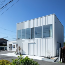 結崎の住宅 / House in Yuzaki (外観（北側より見る）)
