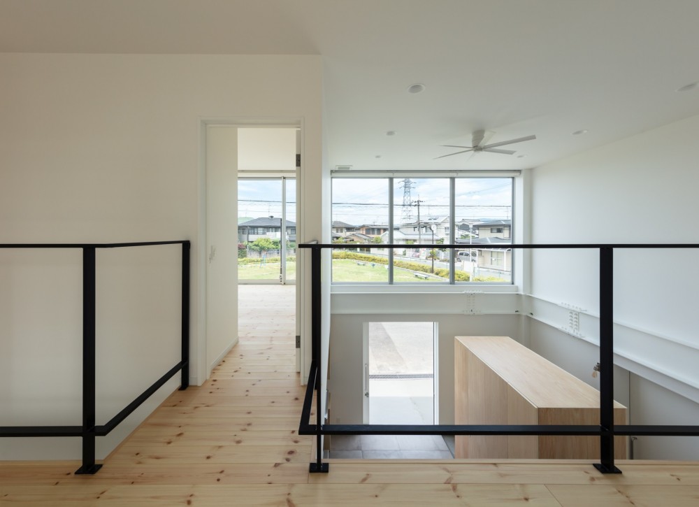 結崎の住宅 / House in Yuzaki (2階 廊下)