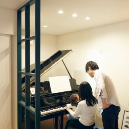 Largo-グランドピアノスペース