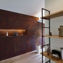 「錆の家」和泉市の戸建てリノベーションの写真 壁面飾り棚
