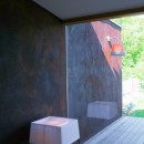 「錆の家」和泉市の戸建てリノベーションの写真 錆の壁