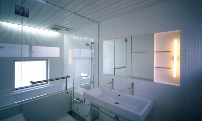 経堂の住宅 (浴室)