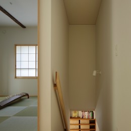 東五反田の住宅/ 空き家木造住宅のリノベーション (廊下と和室)