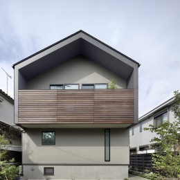 桜上水の住宅 / 半地下と屋上の効果-外観