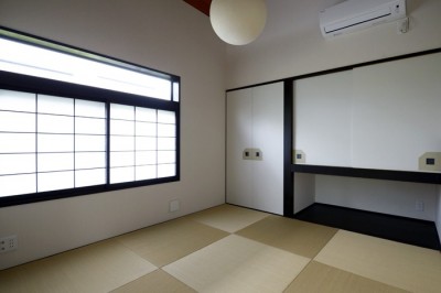 隠れ家的和室 (朝比奈山荘　〜なつかしさとあたらしさと、いまそこにあるリゾート〜)