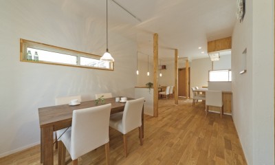 大阪府Kさん邸：ナチュラル素材でほっこり優しい「自宅カフェ」 (カフェ２)