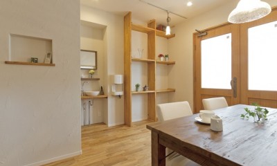 大阪府Kさん邸：ナチュラル素材でほっこり優しい「自宅カフェ」 (心地よいカフェ空間)