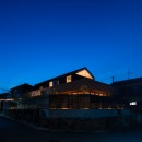 Aobadai no ie　-庇のある家-の写真 夜景　外観