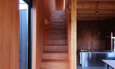 Tsui no ie　-風景を楽しむ家- (階段)