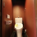 ヴィンテージシックな大人のリノベーションの写真 トイレ