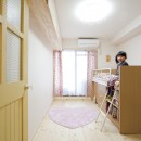 大阪府Kさん邸：カフェのようなおしゃれな、私テイストの部屋にの写真 子ども部屋