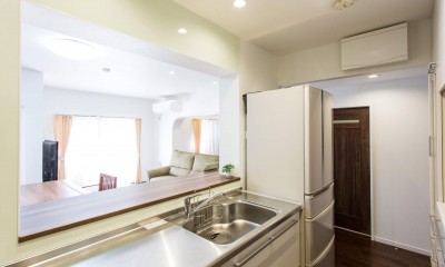 キッチン｜築21年のマンションを、暖かく手入れしやすい住まいへリノベーション