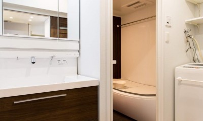 築21年のマンションを、暖かく手入れしやすい住まいへリノベーション (バスルーム)