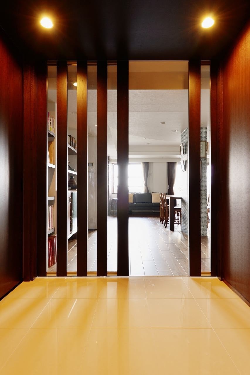 玄関事例：玄関ホール（南国のリゾートホテルのような空間を東京の自宅で実現）