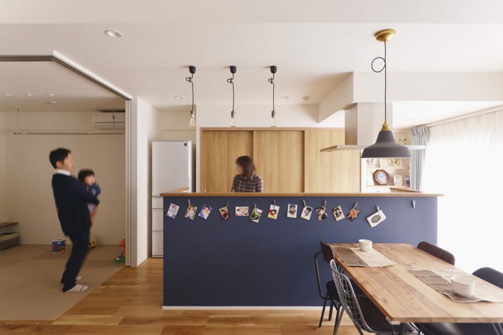 entrie（エントリエ）「アイランドキッチンを中心に、親子でくつろげる空間」