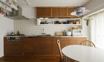 塩梅-実現できる？50平米のコンパクトな家で家族それぞれのマイスペース (キッチン)