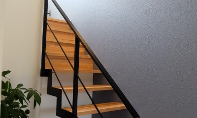 なぐるみの家 (階段)