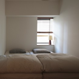 寝室 (都島のマンションリフォーム２／陽射しを求めてLDKをうつす)