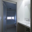 都島のマンションリフォーム２／陽射しを求めてLDKをうつすの写真 洗面脱衣室