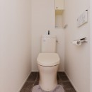 S様邸＿自分たちらしい暮らし～Mia cara casa～の写真 トイレ