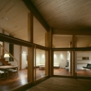 VILLA BOOMERANG / 八ヶ岳の別荘の写真 テラス、リビングダイニング、ライブラリー