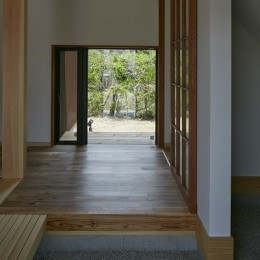 大草の家～猫と暮らすやさしいデザインの家 (玄関)