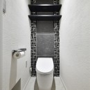 コンパクト＆スタイリッシュ　都市型リノベーションの写真 アーバンモダンなトイレ