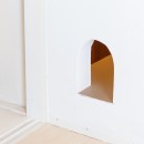 ２つのトンネルのあるアトリエの写真 アトリエ2　―　愛猫用の小さな窓