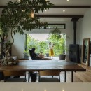 Slow life　琵琶湖を望む別荘に緑を感じ住む　彦根新海浜の家の写真 リビング