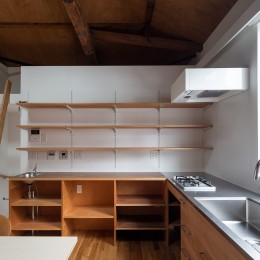 ヤナカノイエ　―ギャラリー付の戸建て住宅リノベーション (将来カフェにできるダイニングキッチン)