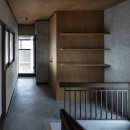 グラデーショナルにつながる暮らしをつくる（狛江の住宅）の写真 廊下