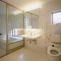 竹間沢の家 (浴室、洗面室、トイレ（身障者対応）)