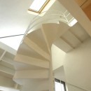 上池台の家の写真 ３階への螺旋階段（鉄骨階段）。