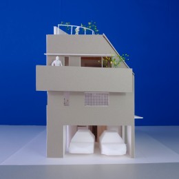 東新小岩の家 (外観模型写真)