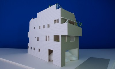 東新小岩の家 (南東側外観模型)
