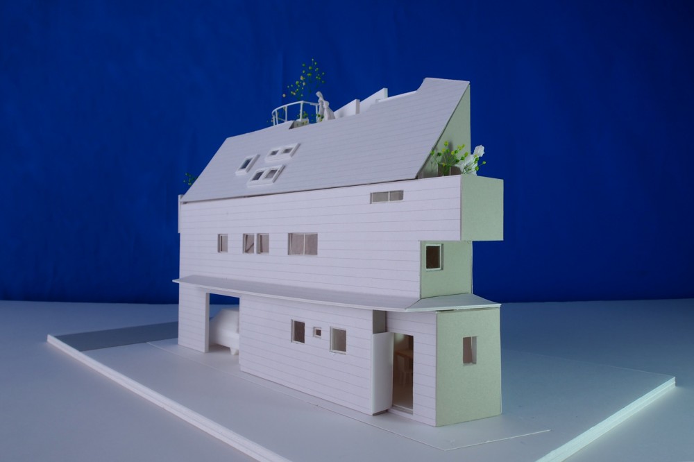 東新小岩の家 (西側外観模型)