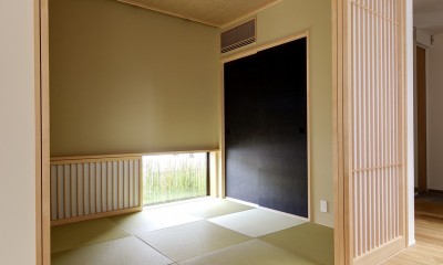 眺望に伸びる家／東京都目黒区 (モダン空間と調和する和室)