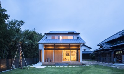 岸和田の家－wide eaves house－