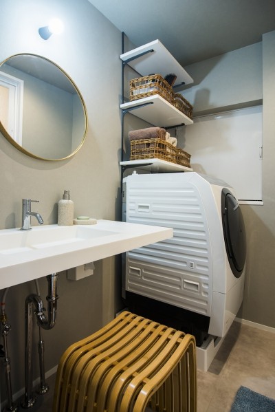 洗面室 (築60年超、静かな環境にゆったりとした時間が流れる都心のヴィンテージマンション)