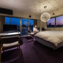 神戸の高台に建つマンションのリノベーションの写真 寝室夜景
