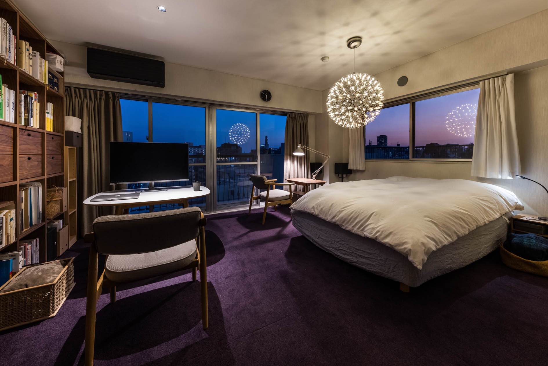 ベッドルーム事例：寝室夜景（神戸の高台に建つマンションのリノベーション）