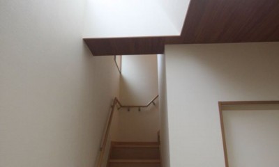 階段｜大阪市住吉区遠里小野Y邸〜既存住宅の建て替え 木造２階建て